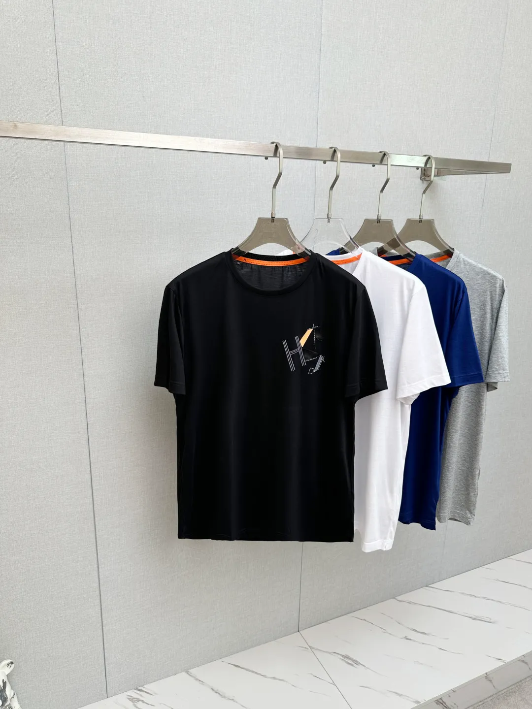 H Quality 2026 ！ ， 。 ， ， Quality ， Same Style！Size：M—3XL